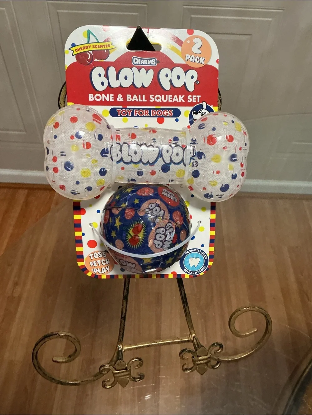 Brand New Charms Blow Pop  Set Of  Ball 3” & Bone 6”   With Loud Squeaker  Set